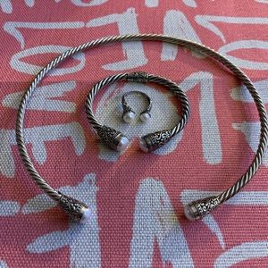 925 Sterling Silver - Pearl collar, bracelet, and ring (no box, no pouch)